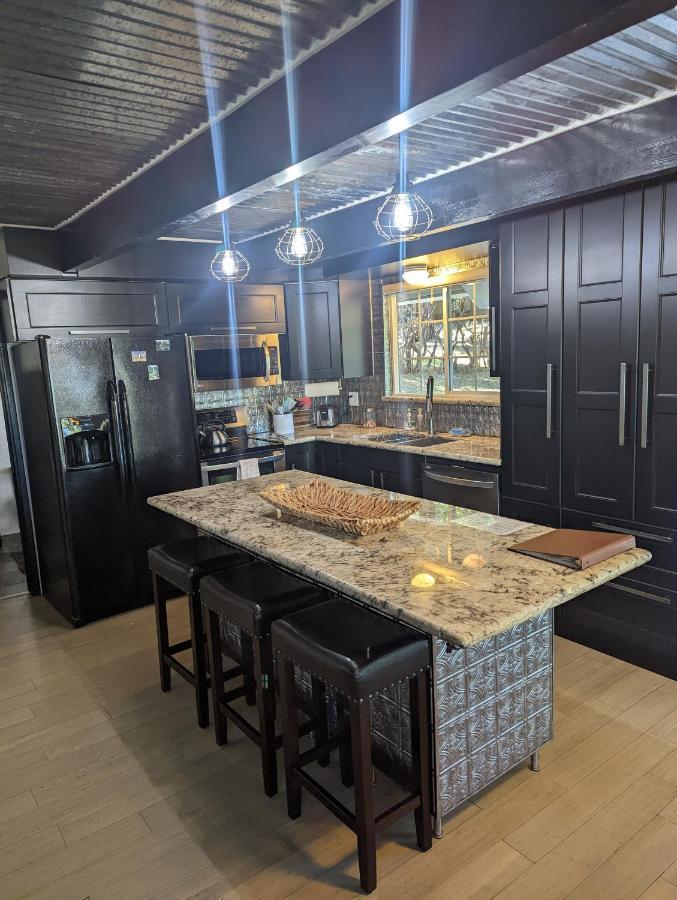 Breckenridge Chalet Near Yosemite. Dog Friendly! Groveland Exterior photo